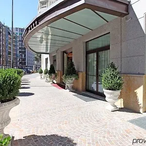 Hotell Marconi, Milano